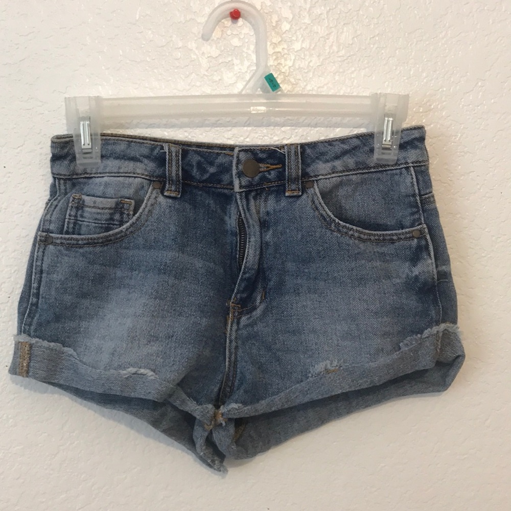 Kendall & kylie Vintage shorts!